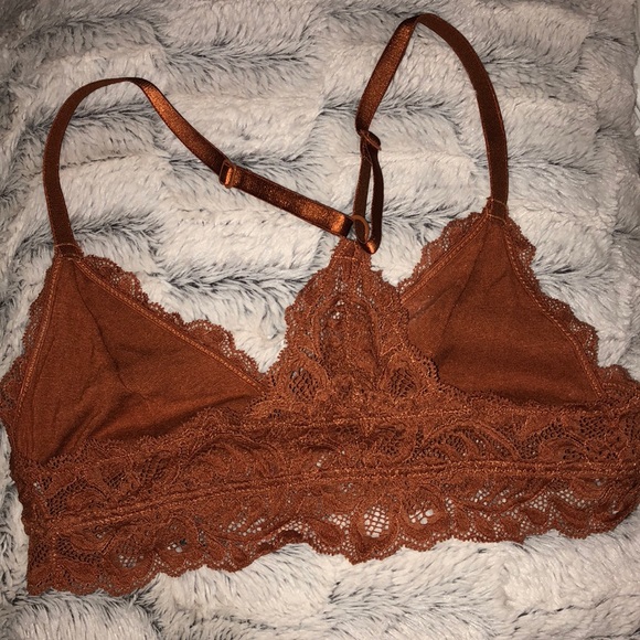 Bralette - Picture 2 of 2